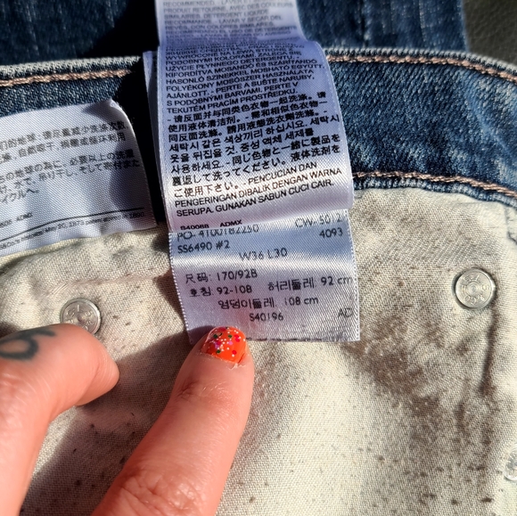 Men's Levi's 511 - Picture 9 of 11